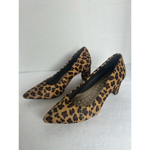 Walking Cradles Samantha Animal Print Calf Hair Leather Block Heel Pumps 9 Wide - Picture 1 of 11